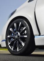 Toyota Yaris Hybrid-R Concept 2013 года